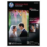 Fotopapír HP Premium + CR674A, 300g/m2,  A4, balení 50 listů, lesklý